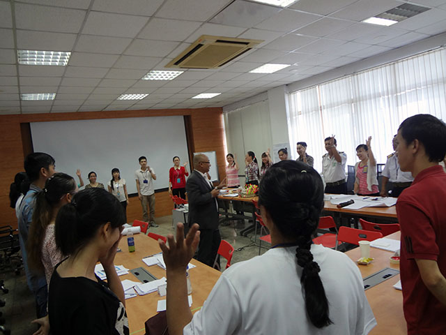 Đào tạo giảng viên nội bộ chuyên nghiệp - PouChen (29.11.2014)